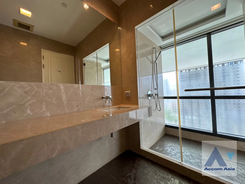 38  3 br Condominium for rent and sale in Sukhumvit ,Bangkok BTS Phrom Phong at Le Raffine Sukhumvit 39 13002034