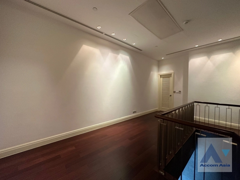 40  3 br Condominium for rent and sale in Sukhumvit ,Bangkok BTS Phrom Phong at Le Raffine Sukhumvit 39 13002034