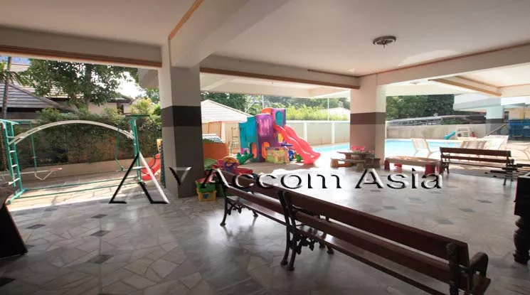 unitPet friendly |  3 Bedrooms  Apartment For Rent in Sukhumvit, Bangkok  near BTS Thong Lo (13002046)