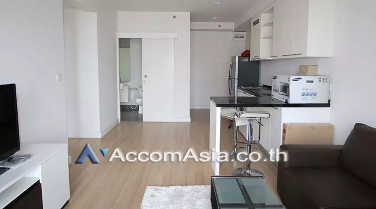 unit 2 Bedrooms  Condominium For Rent & Sale in Sathorn, Bangkok  near BTS Chong Nonsi (13002052)