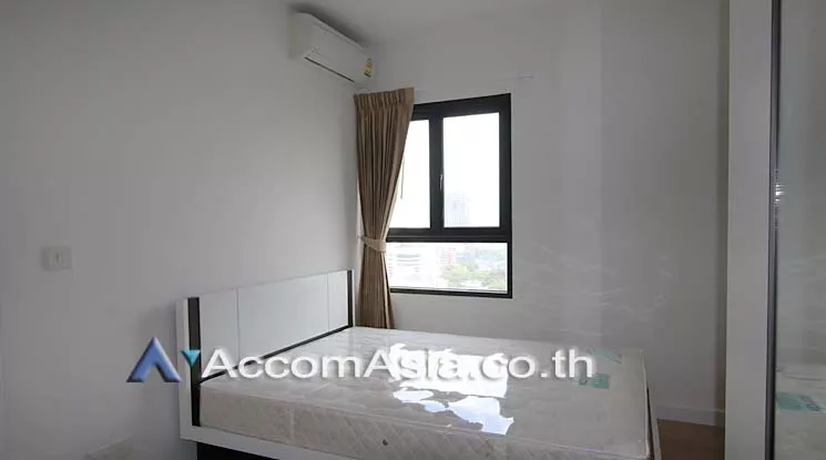 unit 2 Bedrooms  Condominium For Rent & Sale in Sathorn, Bangkok  near BTS Chong Nonsi (13002052)