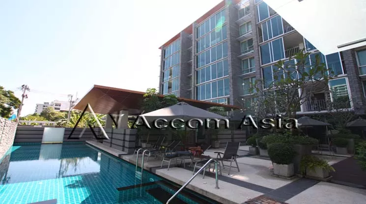  2 Bedrooms  Apartment For Rent in Sukhumvit, Bangkok  near BTS Thong Lo (13002055)
