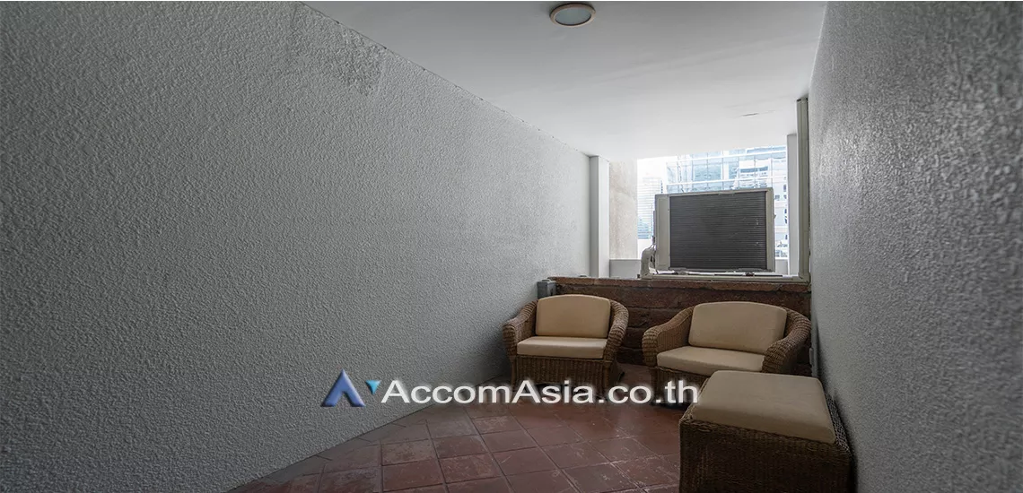 16  2 br Condominium For Rent in Ploenchit ,Bangkok BTS Chitlom at New House 13002062