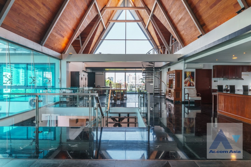 unitHuge Terrace, Double High Ceiling, Duplex Condo, Penthouse |  5 Bedrooms  Condominium For Rent in Sukhumvit, Bangkok  near BTS Phrom Phong (13002072)