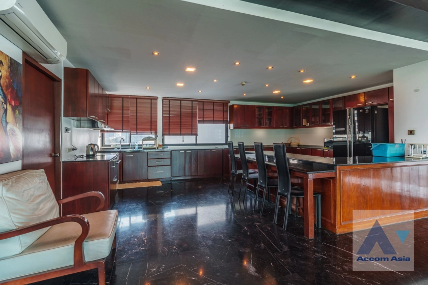 7  5 br Condominium For Rent in Sukhumvit ,Bangkok BTS Phrom Phong at Baan Saraan 13002072