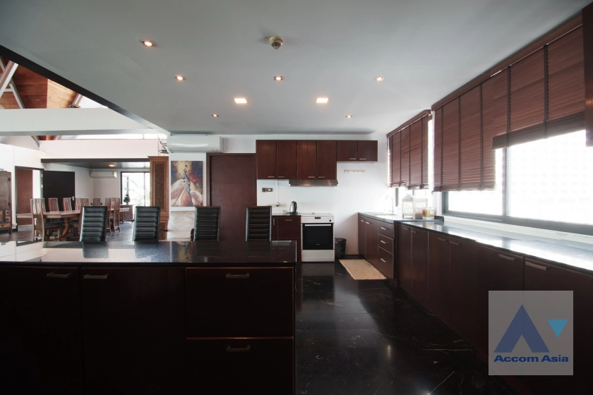 10  5 br Condominium For Rent in Sukhumvit ,Bangkok BTS Phrom Phong at Baan Saraan 13002072