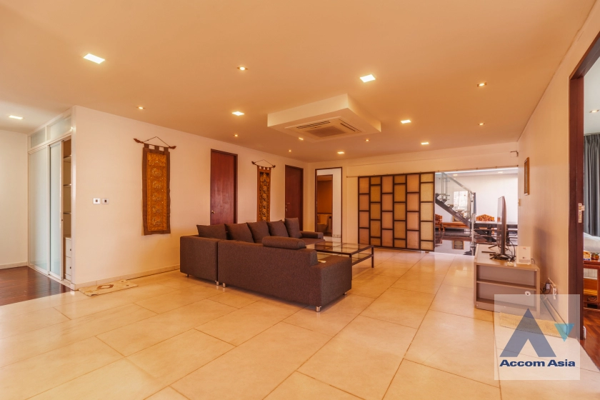 35  5 br Condominium For Rent in Sukhumvit ,Bangkok BTS Phrom Phong at Baan Saraan 13002072