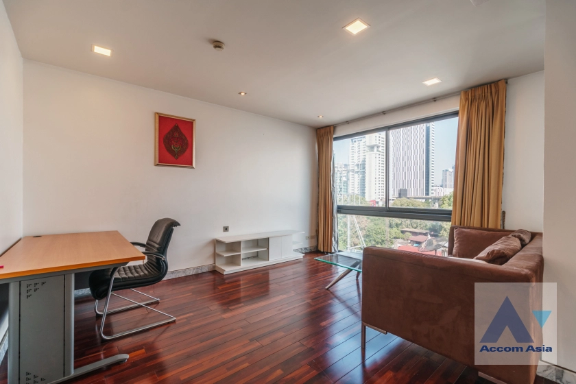 39  5 br Condominium For Rent in Sukhumvit ,Bangkok BTS Phrom Phong at Baan Saraan 13002072