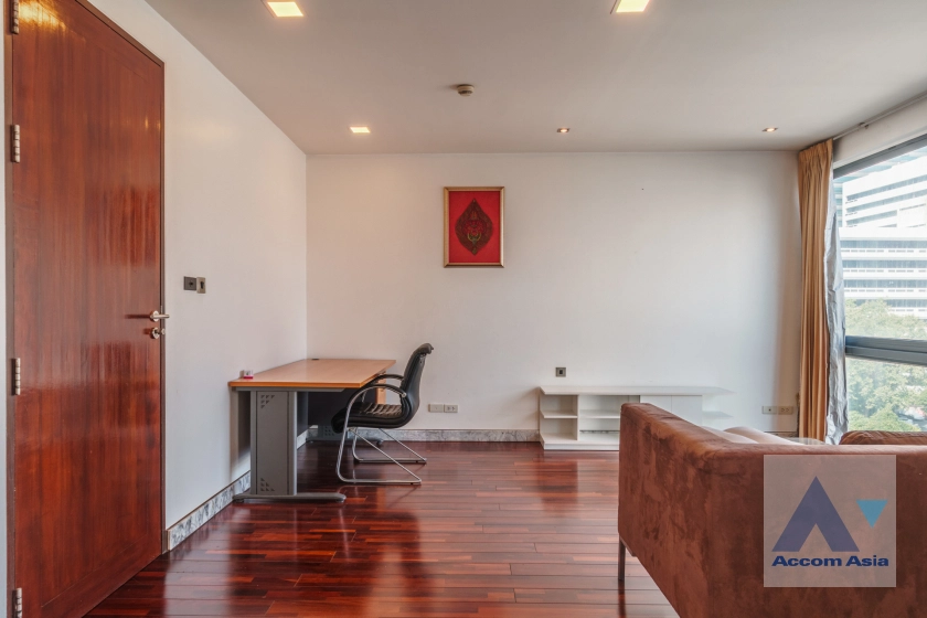 38  5 br Condominium For Rent in Sukhumvit ,Bangkok BTS Phrom Phong at Baan Saraan 13002072