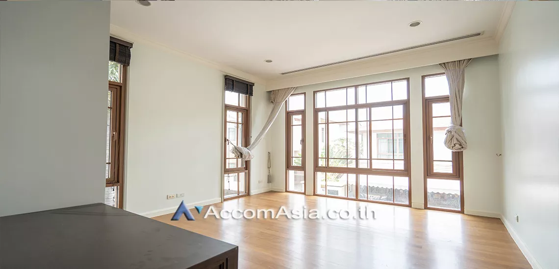 9  4 br House for rent and sale in Sukhumvit ,Bangkok BTS Phra khanong at Baan Sansiri Sukhumvit 67 50144