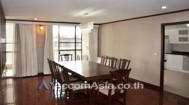 5  3 br Apartment For Rent in Sukhumvit ,Bangkok BTS Phrom Phong at Family Size Desirable 13002091