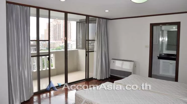 9  3 br Apartment For Rent in Sukhumvit ,Bangkok BTS Phrom Phong at Family Size Desirable 13002091