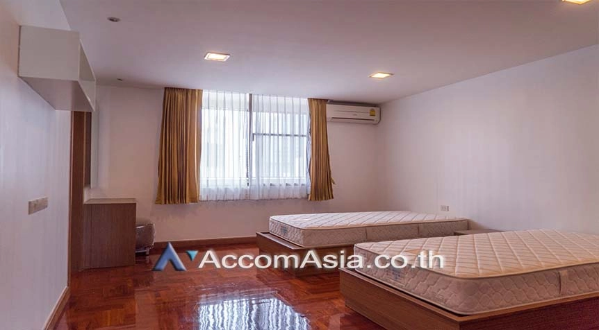 7  3 br Apartment For Rent in Sukhumvit ,Bangkok BTS Phrom Phong at Family Size Desirable 13002093