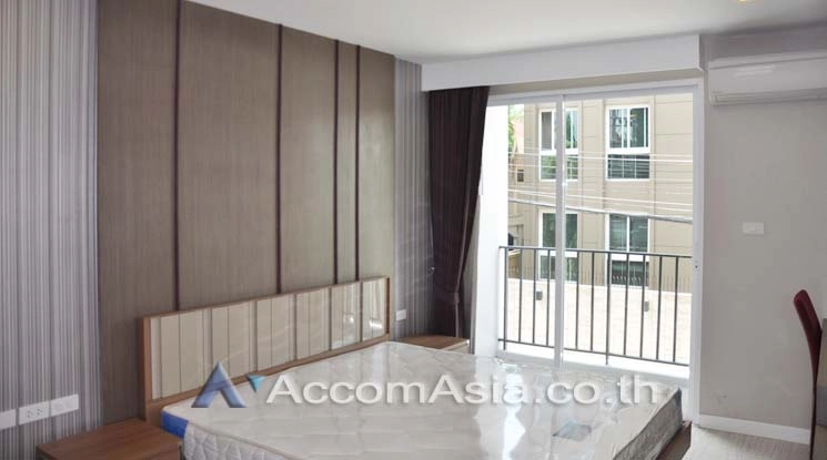 6  2 br Apartment for rent and sale in Sukhumvit ,Bangkok BTS Ekkamai at Private Low-rise Apartment with Only 2-3 unit-per-floor 13002101