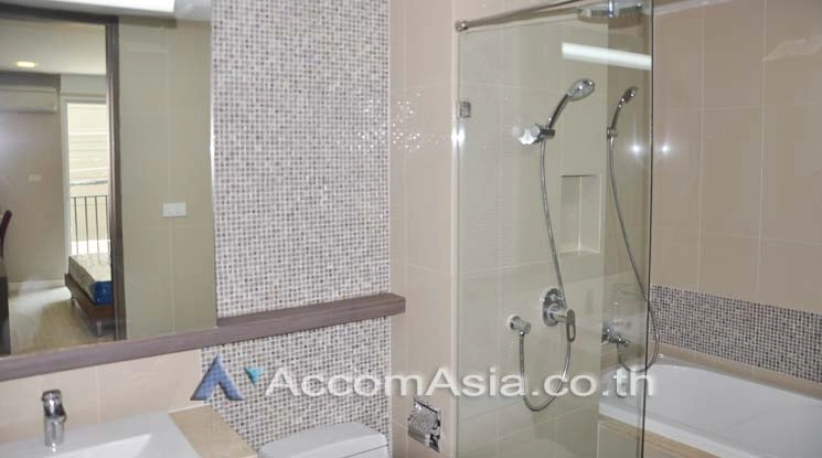 8  2 br Apartment for rent and sale in Sukhumvit ,Bangkok BTS Ekkamai at Private Low-rise Apartment with Only 2-3 unit-per-floor 13002101