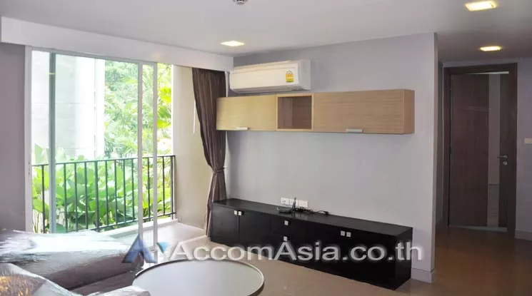 unit 2 Bedrooms  Apartment For Rent in Sukhumvit, Bangkok  near BTS Ekkamai (13002102)