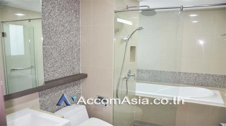10  2 br Apartment for rent and sale in Sukhumvit ,Bangkok BTS Ekkamai at Private Low-rise Apartment with Only 2-3 unit-per-floor 13002103