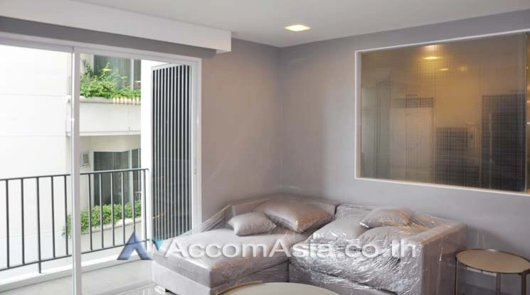 unitPet friendly |  2 Bedrooms  Apartment For Rent in Sukhumvit, Bangkok  near BTS Ekkamai (13002105)