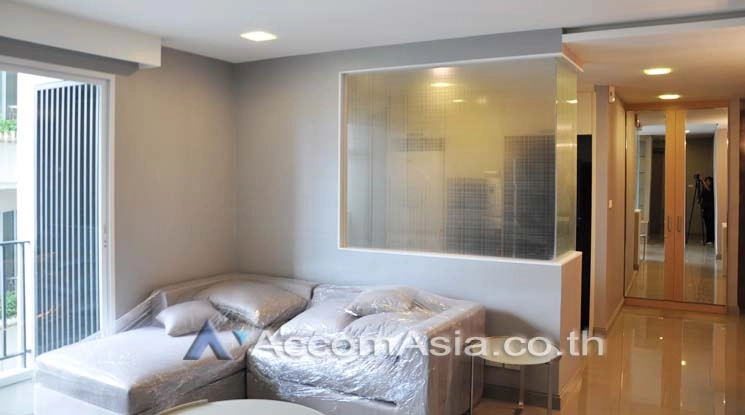unitPet friendly |  2 Bedrooms  Apartment For Rent in Sukhumvit, Bangkok  near BTS Ekkamai (13002105)