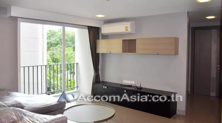 unit 2 Bedrooms  Apartment For Rent in Sukhumvit, Bangkok  near BTS Ekkamai (13002106)