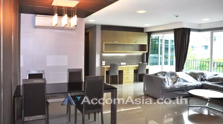 5  2 br Apartment For Rent in Sukhumvit ,Bangkok BTS Ekkamai at Private Low-rise Apartment with Only 2-3 unit-per-floor 13002108