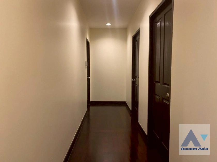 49  3 br House for rent and sale in Sukhumvit ,Bangkok BTS Ekkamai 13002120