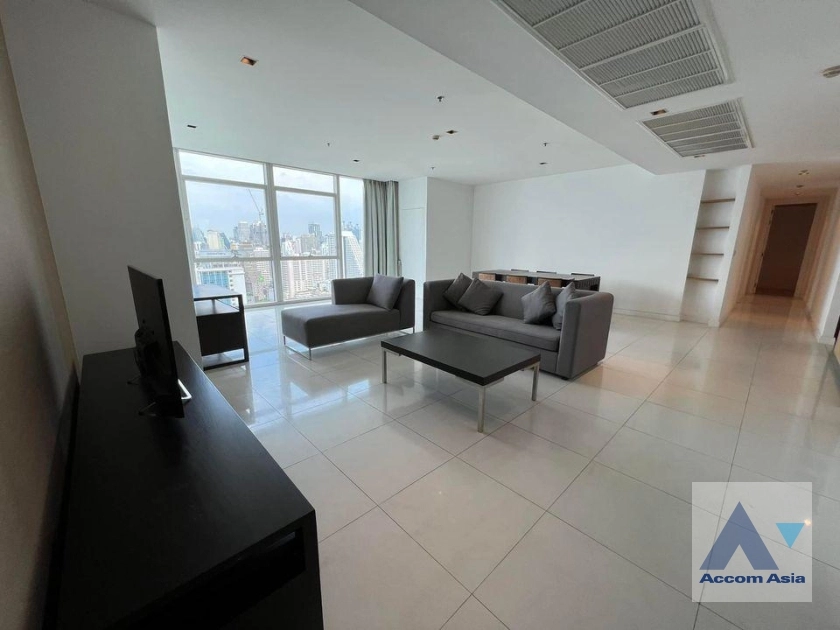 unit 3 Bedrooms  Condominium For Rent & Sale in Ploenchit, Bangkok  near BTS Ploenchit (13002125)
