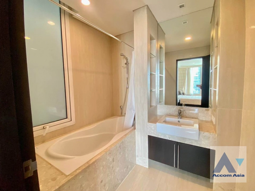 20  4 br Condominium For Rent in Ploenchit ,Bangkok BTS Chitlom at The Park Chidlom 13002127