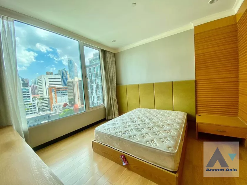 23  4 br Condominium For Rent in Ploenchit ,Bangkok BTS Chitlom at The Park Chidlom 13002127