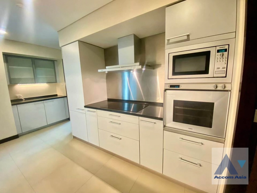 14  4 br Condominium For Rent in Ploenchit ,Bangkok BTS Chitlom at The Park Chidlom 13002127