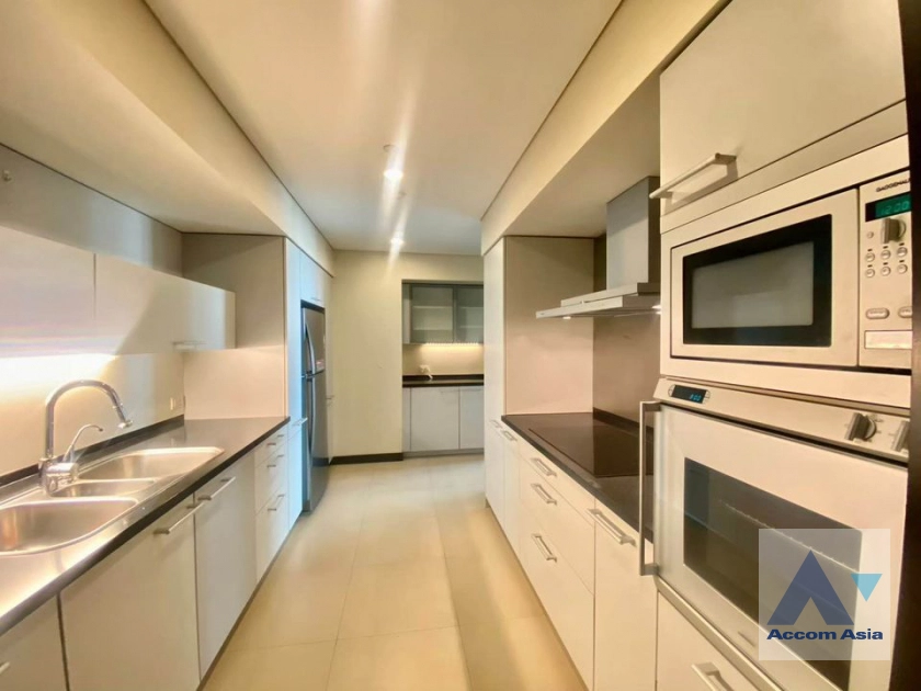13  4 br Condominium For Rent in Ploenchit ,Bangkok BTS Chitlom at The Park Chidlom 13002127