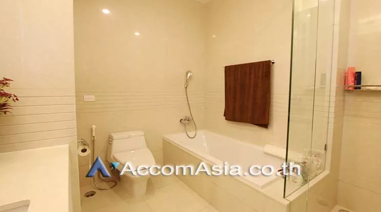 8  2 br Condominium For Rent in Ploenchit ,Bangkok BTS Chitlom at Q Langsuan  13002133