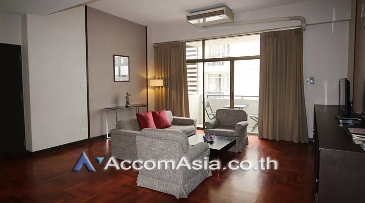  2 Bedrooms  Apartment For Rent in Sukhumvit, Bangkok  near MRT Phetchaburi (13002136)
