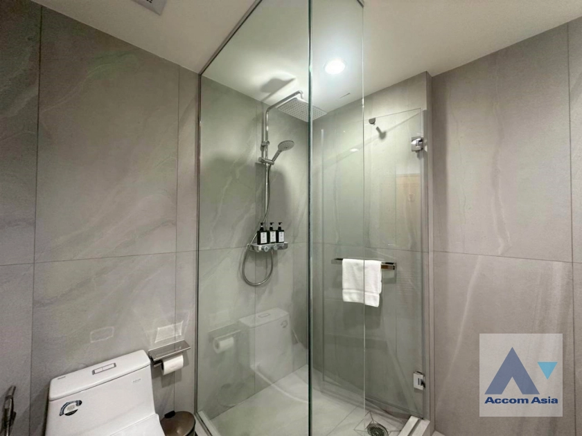 18  3 br Apartment for rent and sale in Sukhumvit ,Bangkok BTS Phrom Phong at Apartment with Top Facilities, Close to Emshere 13002147