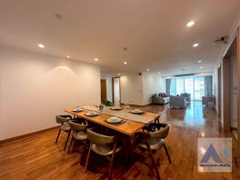  1  3 br Apartment for rent and sale in Sukhumvit ,Bangkok BTS Phrom Phong at Apartment with Top Facilities, Close to Emshere 13002147