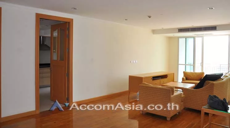 4  3 br Apartment For Rent in Sukhumvit ,Bangkok BTS Phrom Phong at High-quality facility 13002148