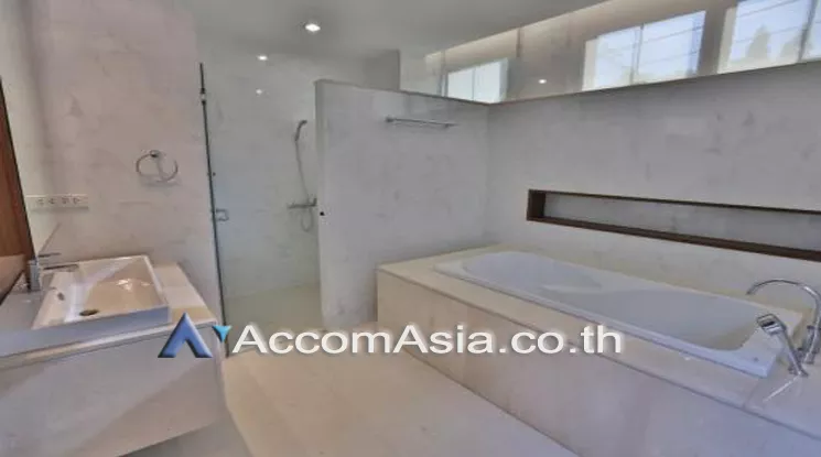 Private Swimming Pool |  4 Bedrooms  House For Rent in Sukhumvit, Bangkok  near BTS Thong Lo (13002180)