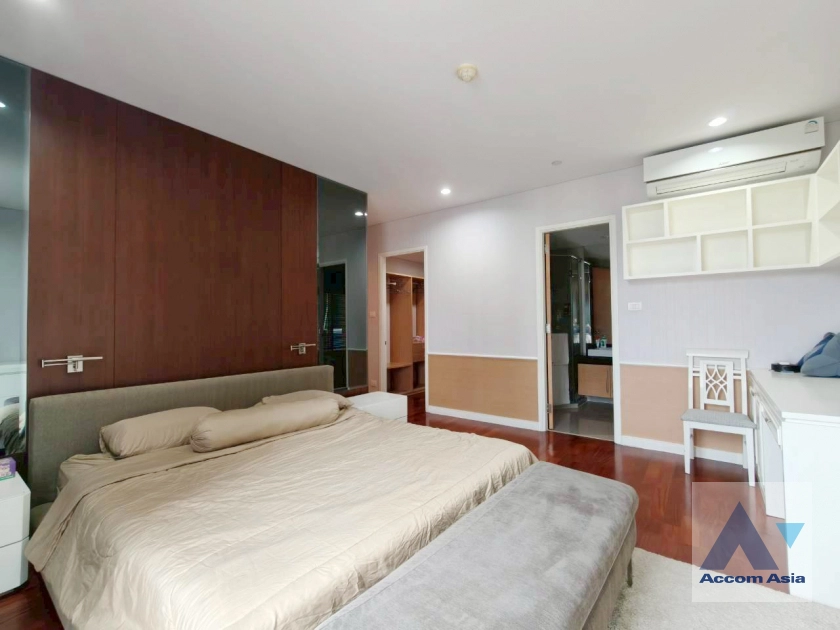 10  2 br Condominium for rent and sale in Sukhumvit ,Bangkok BTS Ekkamai at Fullerton Sukhumvit 13002186