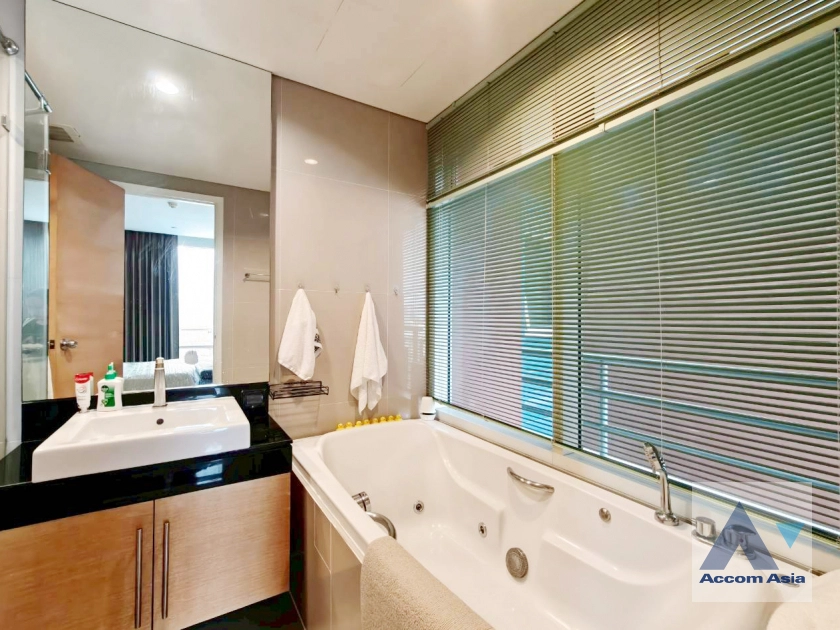 12  2 br Condominium for rent and sale in Sukhumvit ,Bangkok BTS Ekkamai at Fullerton Sukhumvit 13002186