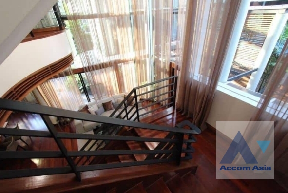 5  4 br House For Rent in Sukhumvit ,Bangkok BTS Phrom Phong at Modern Living Home 13002204