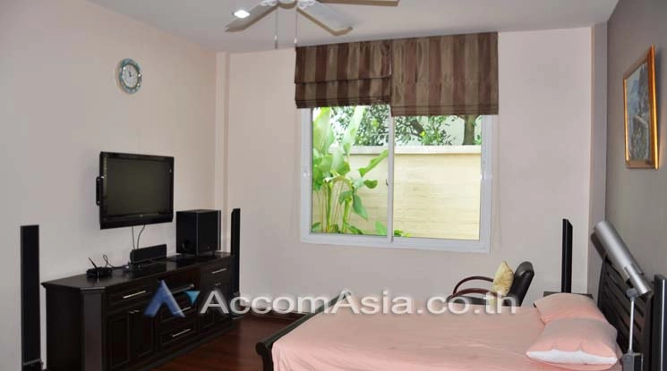 12  3 br House For Rent in ratchadapisek ,Bangkok  13002205