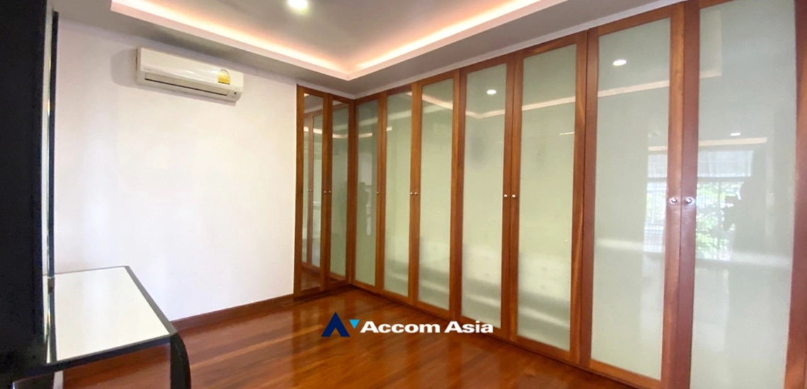 18  4 br House For Rent in Sukhumvit ,Bangkok BTS Phrom Phong at Modern Living Home 13002209