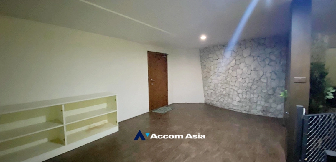 28  4 br House For Rent in Sukhumvit ,Bangkok BTS Phrom Phong at Modern Living Home 13002209