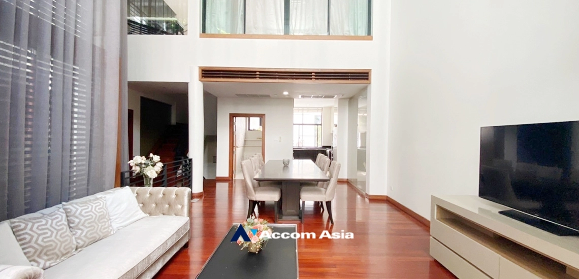  1  4 br House For Rent in Sukhumvit ,Bangkok BTS Phrom Phong at Modern Living Home 13002209