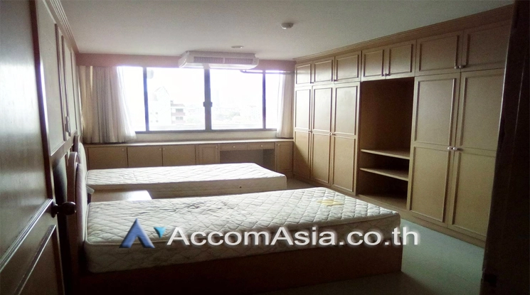  1  3 br Condominium For Rent in Sukhumvit ,Bangkok BTS Ekkamai at Empire House 13002235