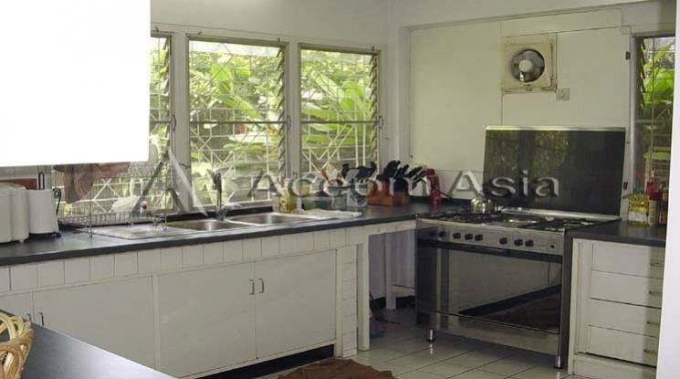 5  4 br House For Rent in New Phetchaburi ,Bangkok  at Thai Village 50147