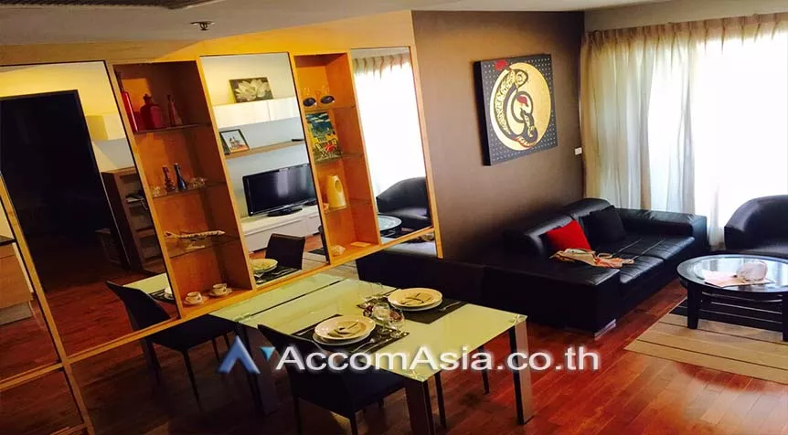  1 Bedroom  Condominium For Rent in Ploenchit, Bangkok  near BTS Chitlom (13002264)