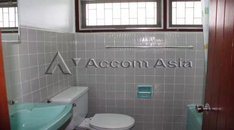 9  3 br House For Rent in Ploenchit ,Bangkok BTS Ploenchit 40117