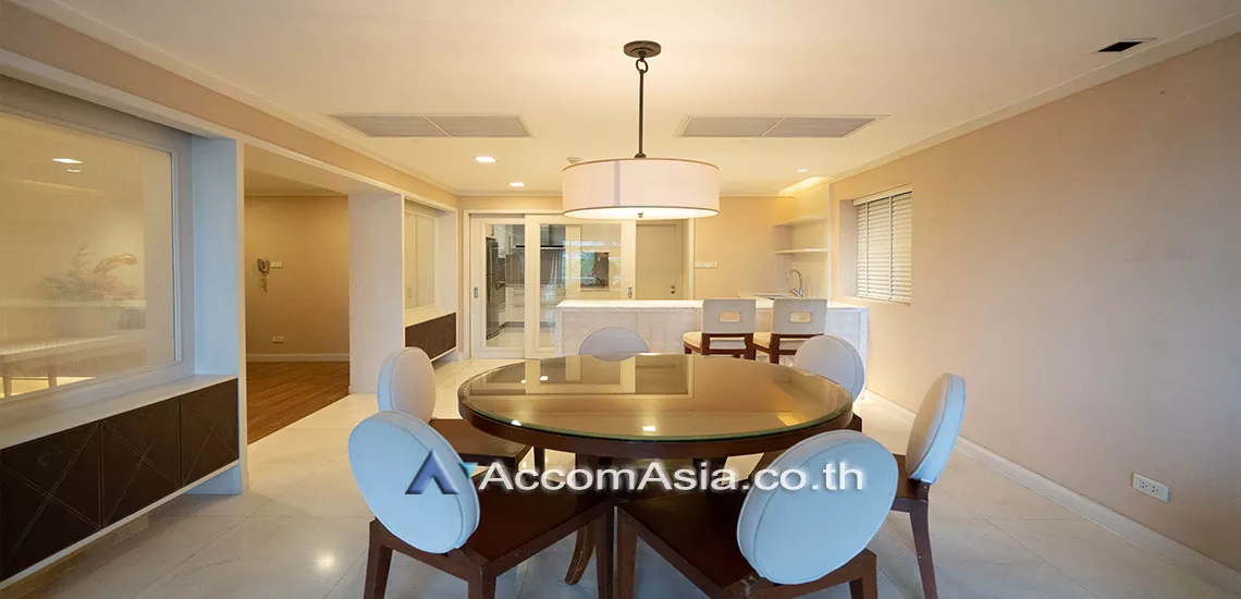 Fully Furnished, Pet friendly |  2 Bedrooms  Condominium For Rent in Ploenchit, Bangkok  near BTS Ploenchit (13002306)