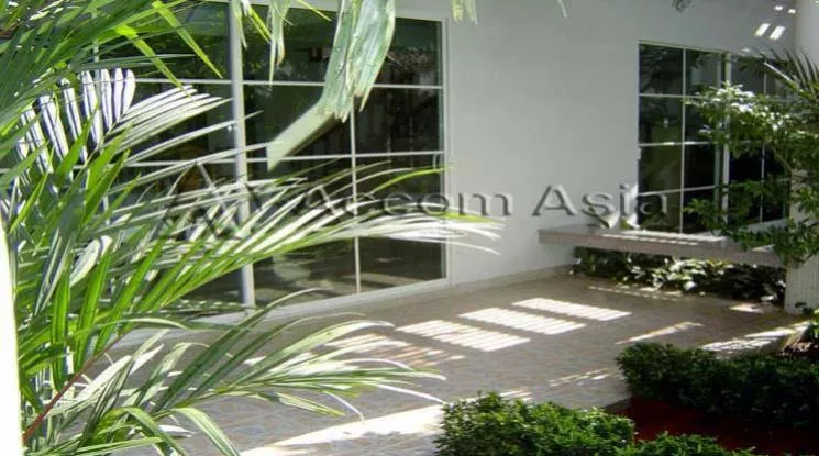 4  3 br House For Rent in Sukhumvit ,Bangkok BTS Ekkamai at House in Compound 20931